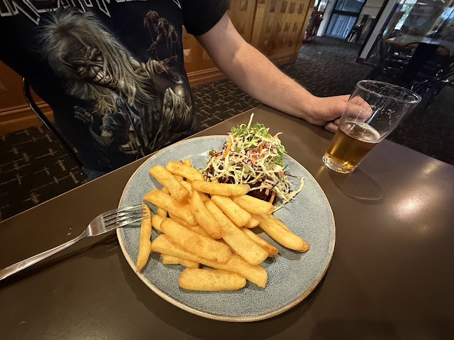 Opinii despre The Black Horse Hotel în Melbourne - Hospitality and gastronomy