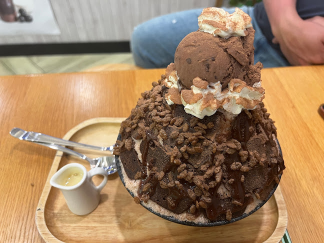 Opinii despre Little Sweet Cafe GC în Surfers Paradise - Hospitality and gastronomy