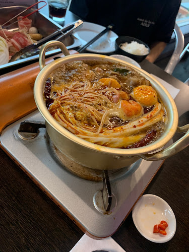 Comentarii opinii despre Ji Yun