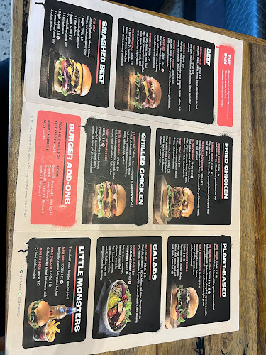 Opinii despre Burger Urge (Crestwood) în Molendinar - Hospitality and gastronomy