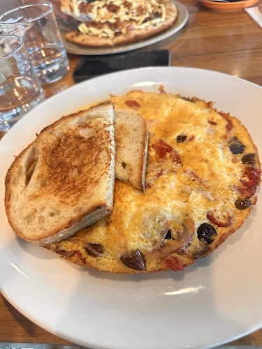 Comentarii opinii despre Slices Caroline Springs