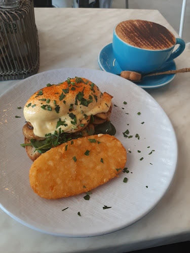 VINVERO Espresso & Eatery - Scarness