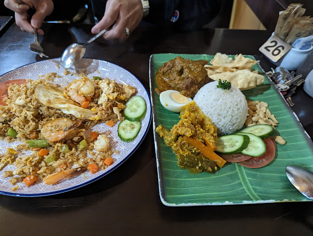 Comentarii opinii despre Unique Patisserie