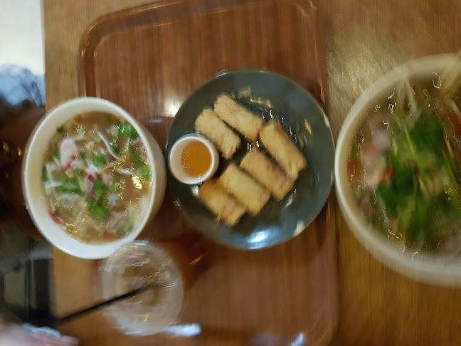 Roll'd Fountain Gate - Narre Warren