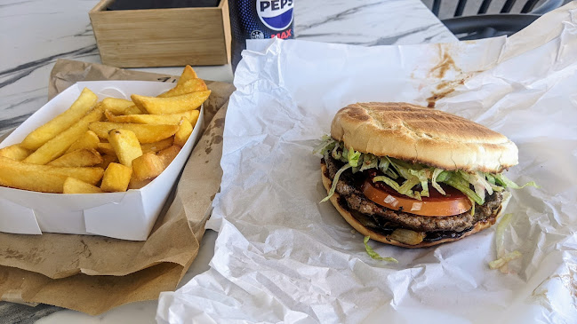 Paterson Country Cafe - Hospitality and gastronomy