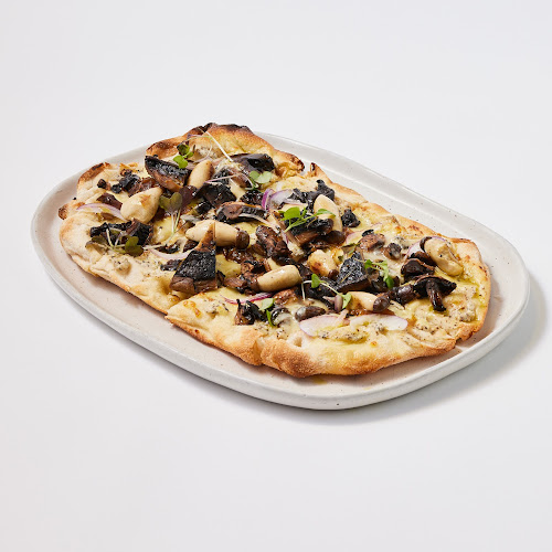 Left Bank Melbourne Restaurant & Cocktail Bar - Hospitality and gastronomy