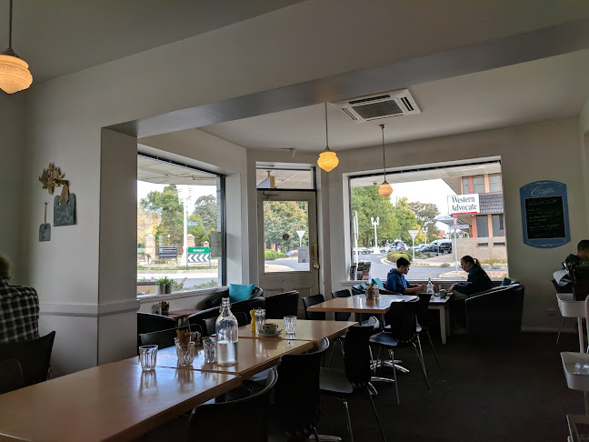 Comentarii opinii despre Country Coffee