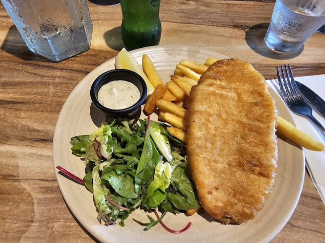 Lux Bistro Bar - Hospitality and gastronomy