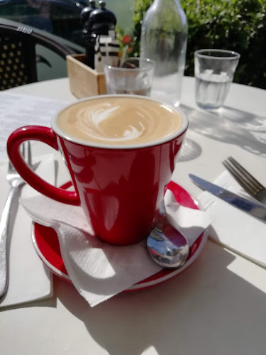 Comentarii opinii despre Cafe 37