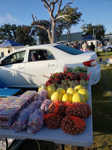 Mirrabooka Friday Market - Hospitality and gastronomy