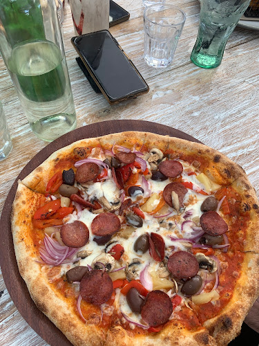 Opinii despre The Surfers Paradise Beach Cafe în Surfers Paradise - Hospitality and gastronomy