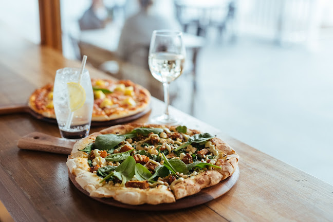 Opinii despre Civic Theatre Café and Bar în Newcastle - Hospitality and gastronomy