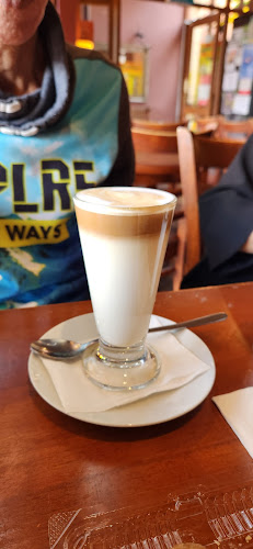 Opinii despre Makan² Cafe în Victoria Park - Hospitality and gastronomy