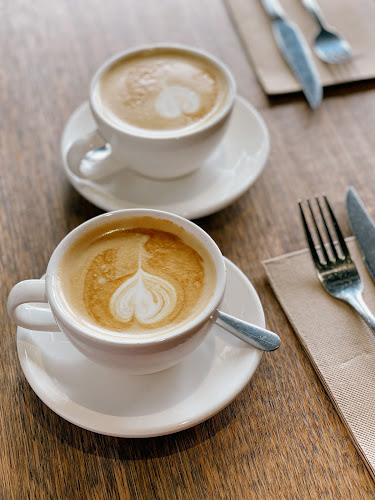 62 Hotham St, Traralgon VIC 3844