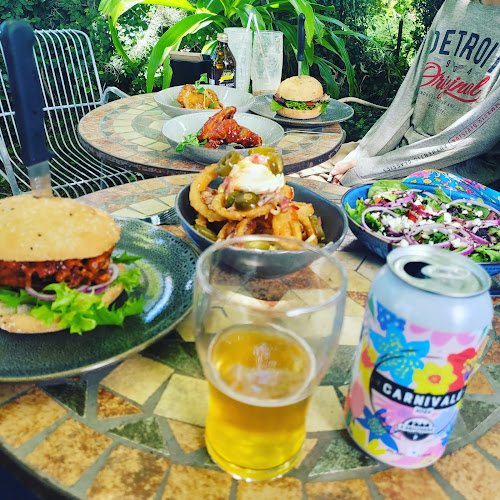 Opinii despre Savour This Eatery în Highfields - Hospitality and gastronomy