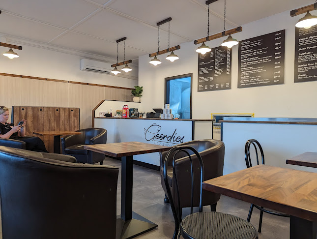 Opinii despre Geordies Fish and Chips în Mount Barker - Hospitality and gastronomy