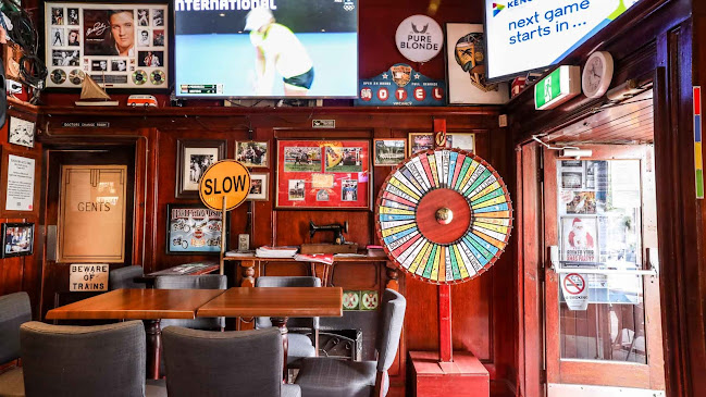 Friend in Hand Hotel - Glebe