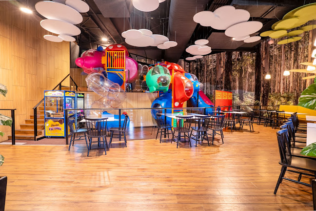 Opinii despre The Wattle Hotel în Upper Coomera - Hospitality and gastronomy