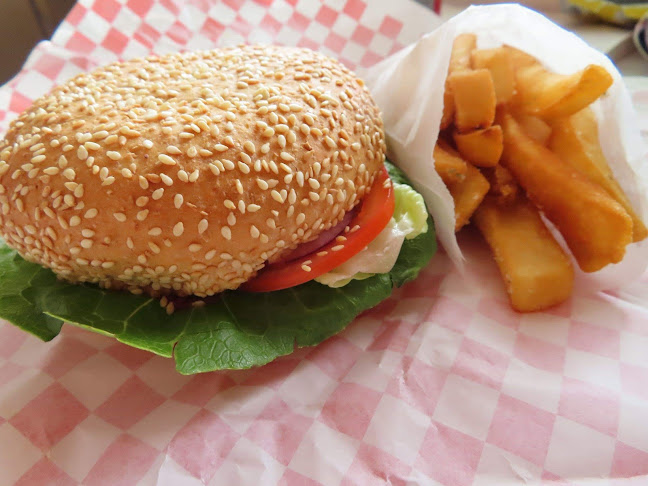 Opinii despre FB's Fancy Burgers în Adelaide - Hospitality and gastronomy