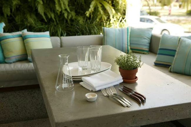 Thomas Corner Eatery - Hospitality and gastronomy