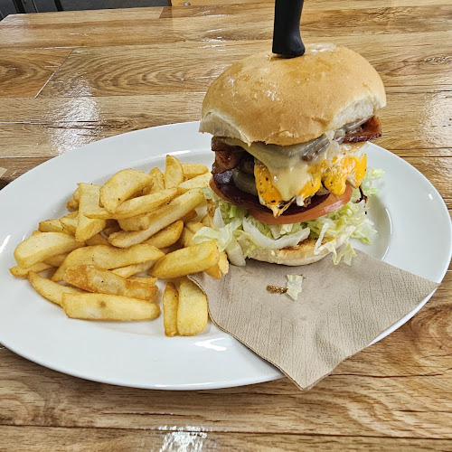 Tuckerwagon Restaurant - Hospitality and gastronomy