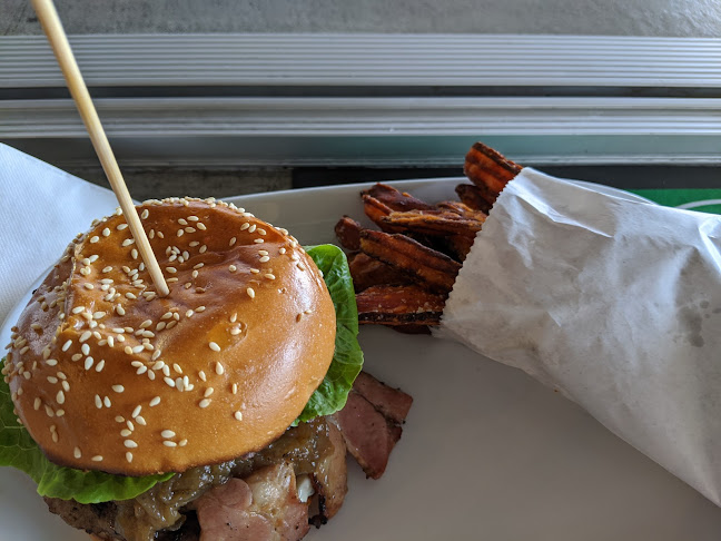 Comentarii opinii despre FB's Fancy Burgers