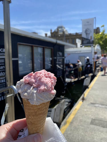 Comentarii opinii despre Van Diemens Land Creamery