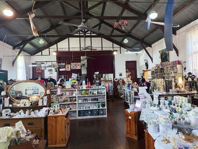 Comentarii opinii despre Vintage Hall Cafe