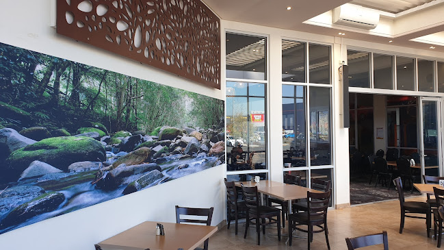 Opinii despre Waurn Ponds Hotel în Waurn Ponds - Hospitality and gastronomy
