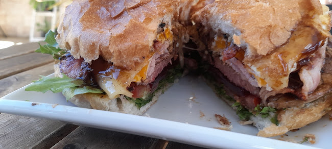 HUB @ The Ridge - Hospitality and gastronomy