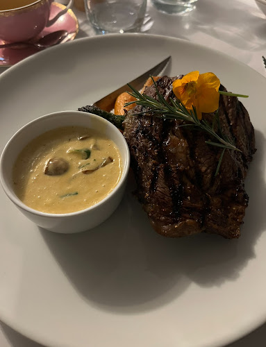 Cafe Romantica - Hospitality and gastronomy