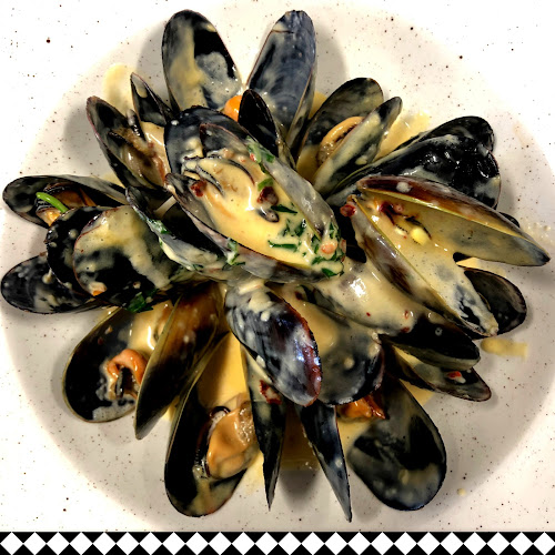 Andiamo Trattoria Chippendale - Hospitality and gastronomy