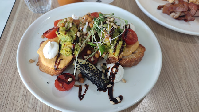 Metro Coffee - Hospitality and gastronomy