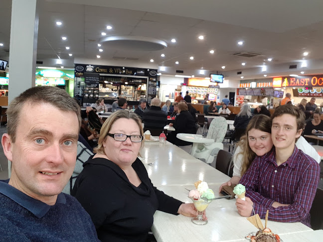 Comentarii opinii despre Morty's Coffee & Wine Bar