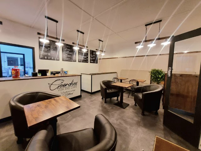 Opinii despre Geordies Fish and Chips în Mount Barker - Hospitality and gastronomy