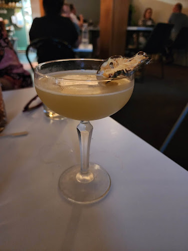 98 Pacific Hwy, Wyong NSW 2259