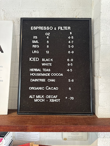 Comentarii opinii despre TIMBRÉ LISMORE