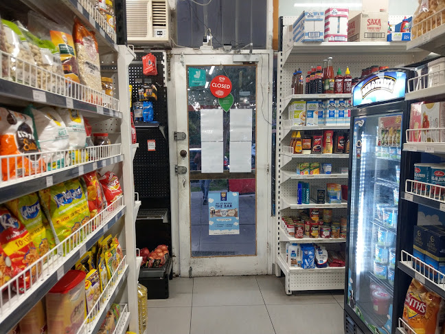 15A Browns Rd, Clayton VIC 3168