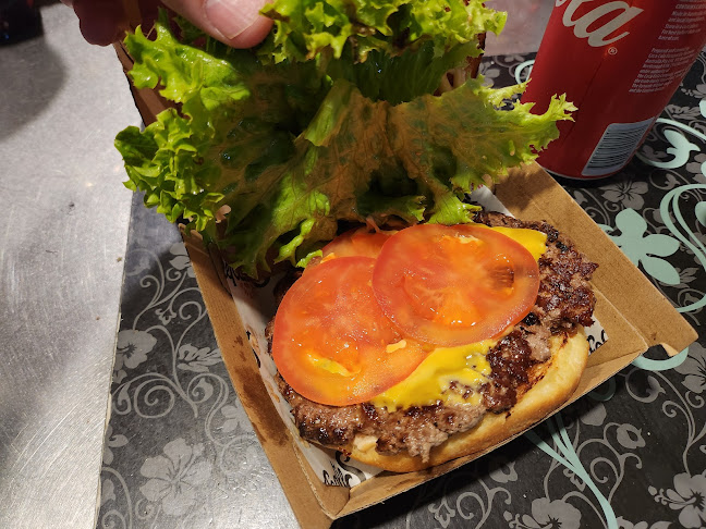 Beefcakes and Shakes | Restaurant, Grange - Hospitality and gastronomy