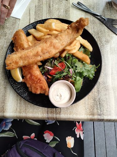 156 Chinderah Bay Dr, Chinderah NSW 2487