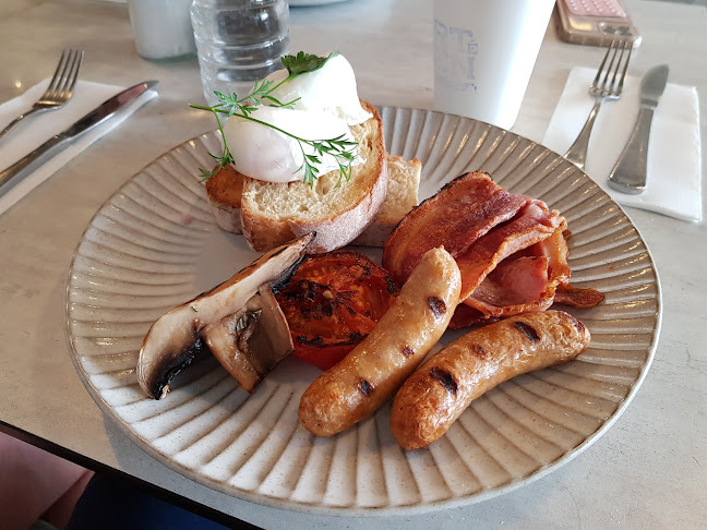 Artezen - Hospitality and gastronomy