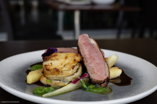 24/110 Collins Ave, Edge Hill QLD 4870