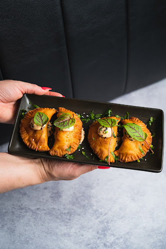 98 Pacific Hwy, Wyong NSW 2259