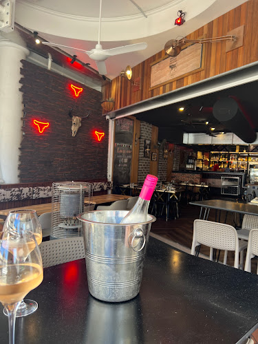 Shop 4/90 Surf Parade, Broadbeach QLD 4218