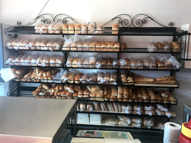 Butterfingers Bakery - Tuncurry