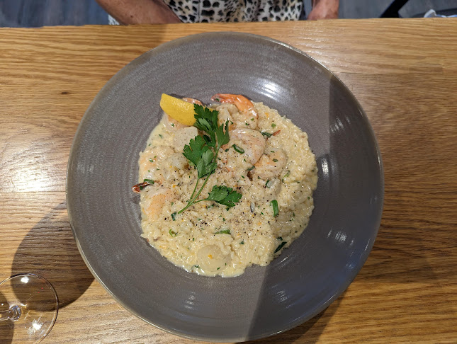 Opinii despre Augello's Balwyn Ristorante & Pizzeria în Melbourne - Hospitality and gastronomy