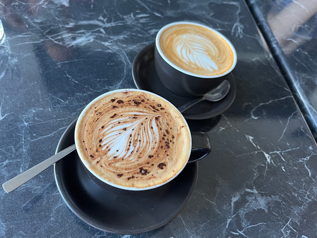 240-242 Pakington St, Geelong West VIC 3218