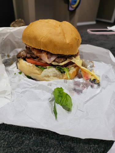 2/62-64 Wallarah Rd, Gorokan NSW 2263