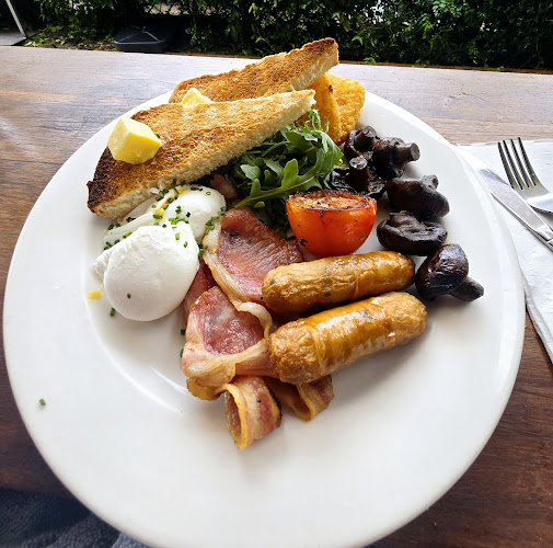 1/255 Gympie Terrace, Noosaville QLD 4566