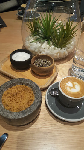 Long Shot - Hospitality and gastronomy